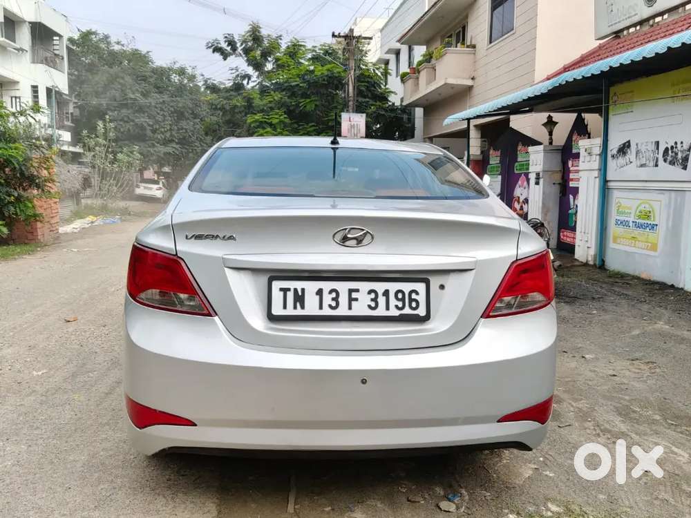 Hyundai Verna 2016 Diesel Manual 111300 Km Car