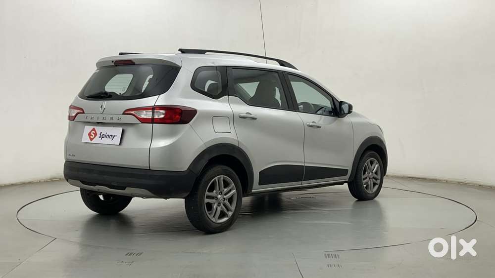 Renault Triber Rxz, 2022, Petrol