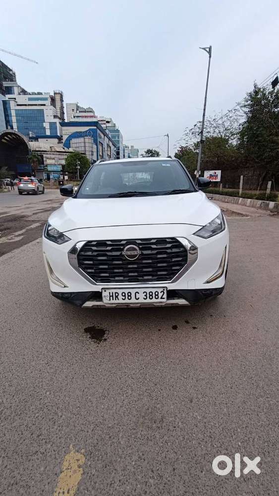 Nissan Magnite 1.0 Xv Executive, 2021, Petrol