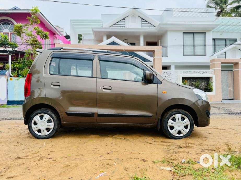 Maruti Suzuki Wagon R 1.2 Vxi, 2018, Petrol