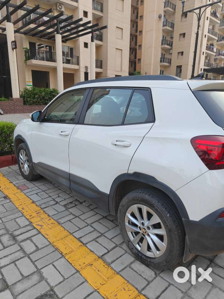 Skoda Kylaq Signature Automatic 2025