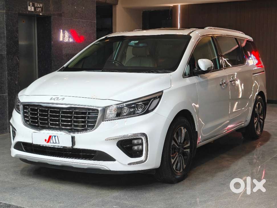 Kia Carnival Limousine Plus 7 Str, 2022, Diesel