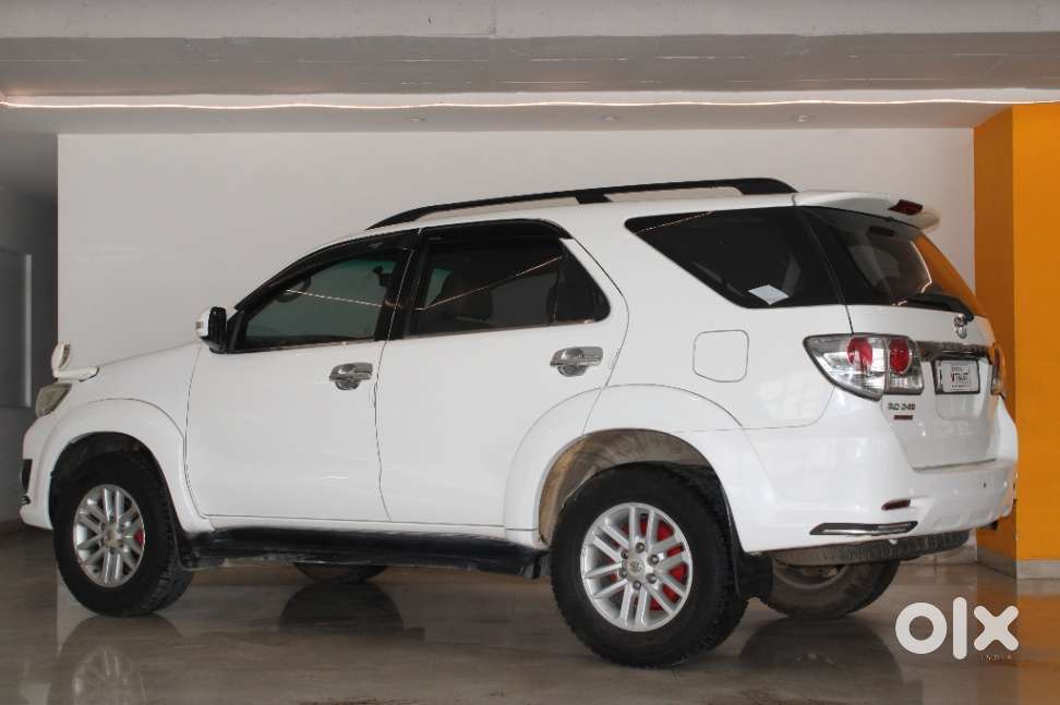 Toyota Fortuner 4x2 At 2.8 Diesel, 2013, Diesel