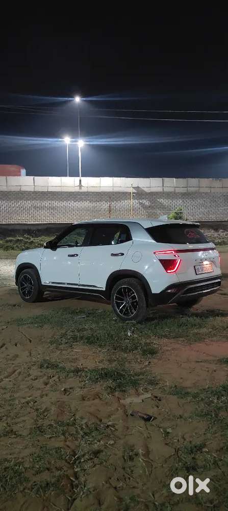 Hyundai Creta 1st Owner, 90k Km, All Top Model Accessories.
