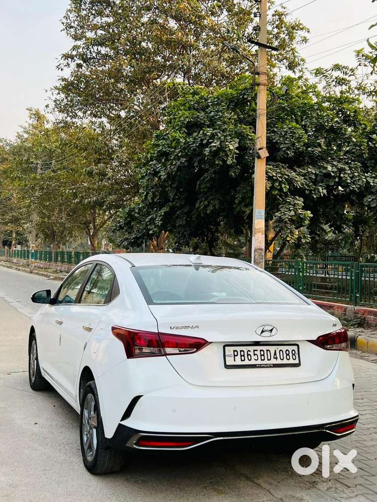 Hyundai Verna 1.5 Sx Diesel Mt, 2022, Diesel
