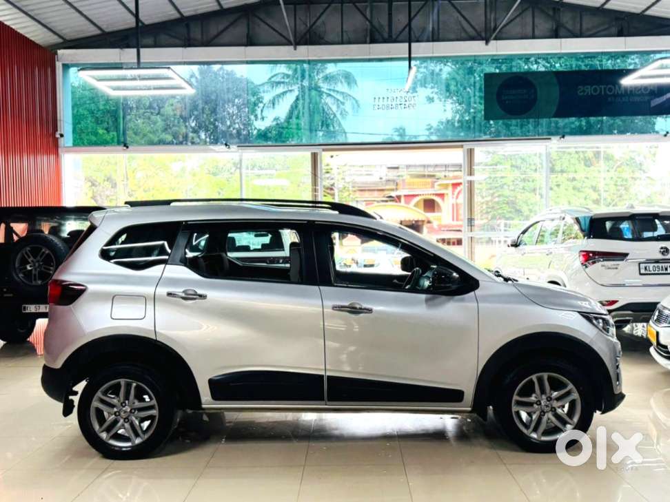 Renault Triber Rxz, 2024, Petrol