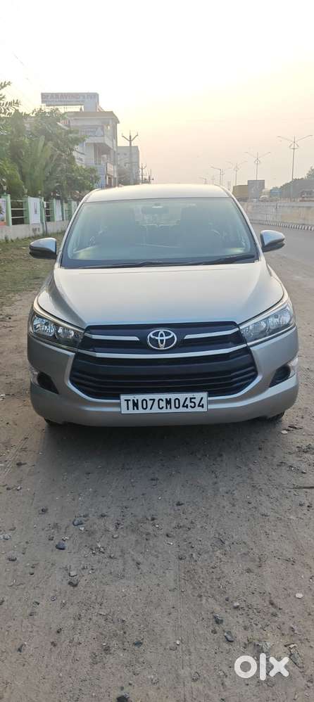Toyota Innova Crysta 2.4 Gx Mt, 2017, Diesel
