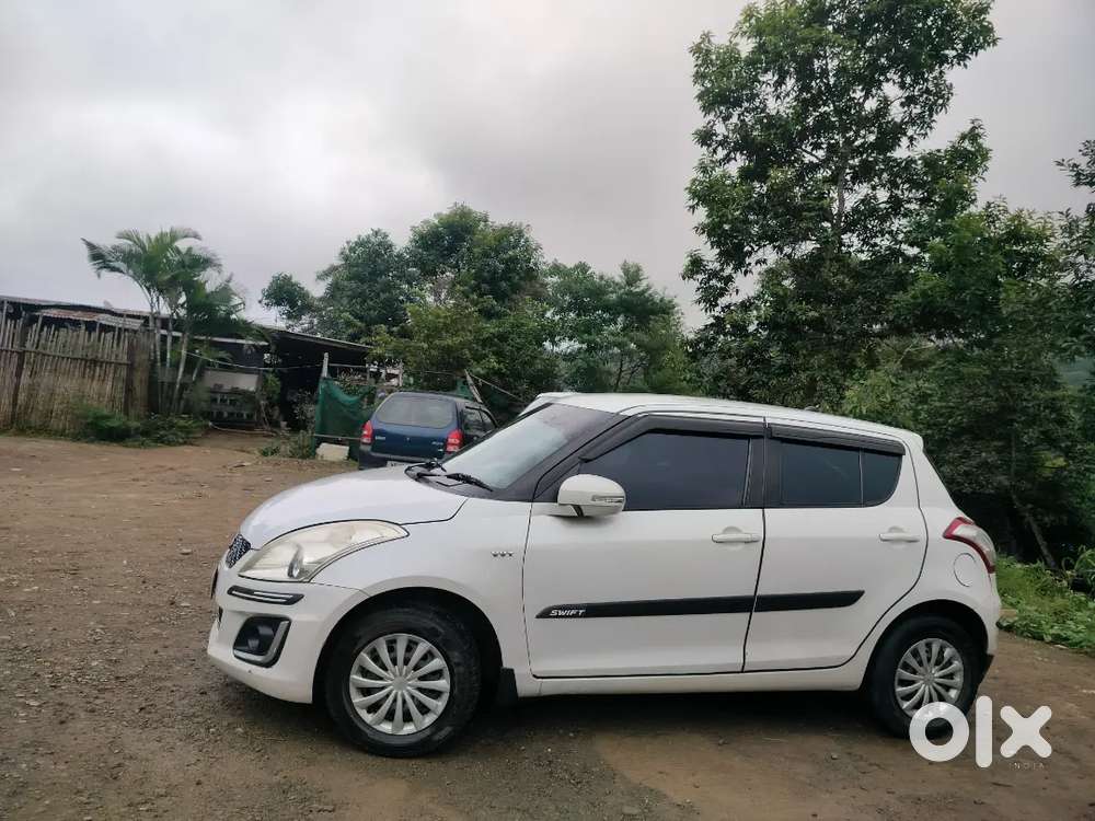 Maruti Suzuki Swift Vxi 2016