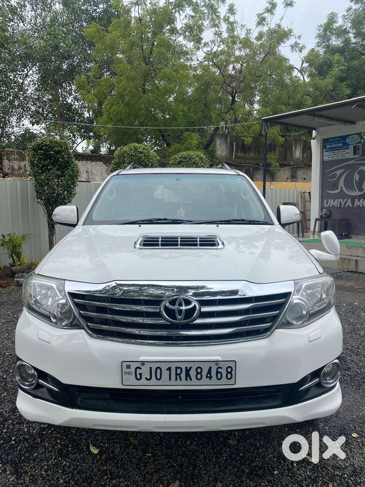 Toyota Fortuner 3.0 4x2 Automatic, 2015, Diesel