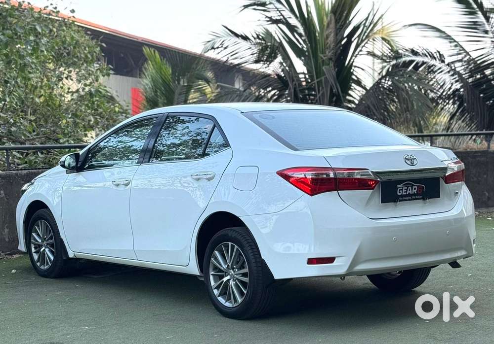 Toyota Corolla Altis 2013-2017 Vl At, 2016, Petrol