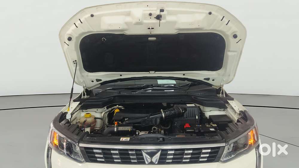 Mahindra Xuv300 W8 Option, 2023, Petrol