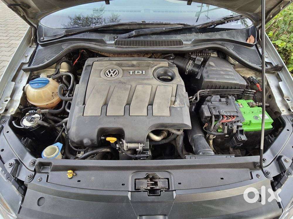 Volkswagen Vento Magnific 1.6 Highline, 2014, Diesel