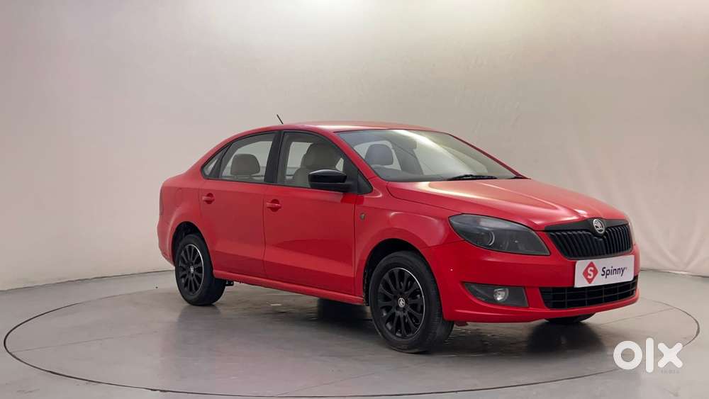 Skoda Rapid 1.6 Mpi Elegance Plus, 2015, Petrol