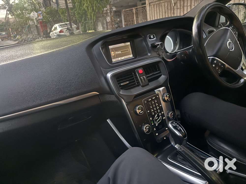 Volvo V40 Cross Country D3, 2016, Diesel