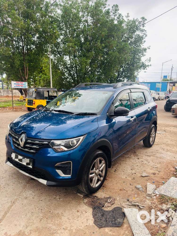 Renault Triber Rxz, 2022, Petrol