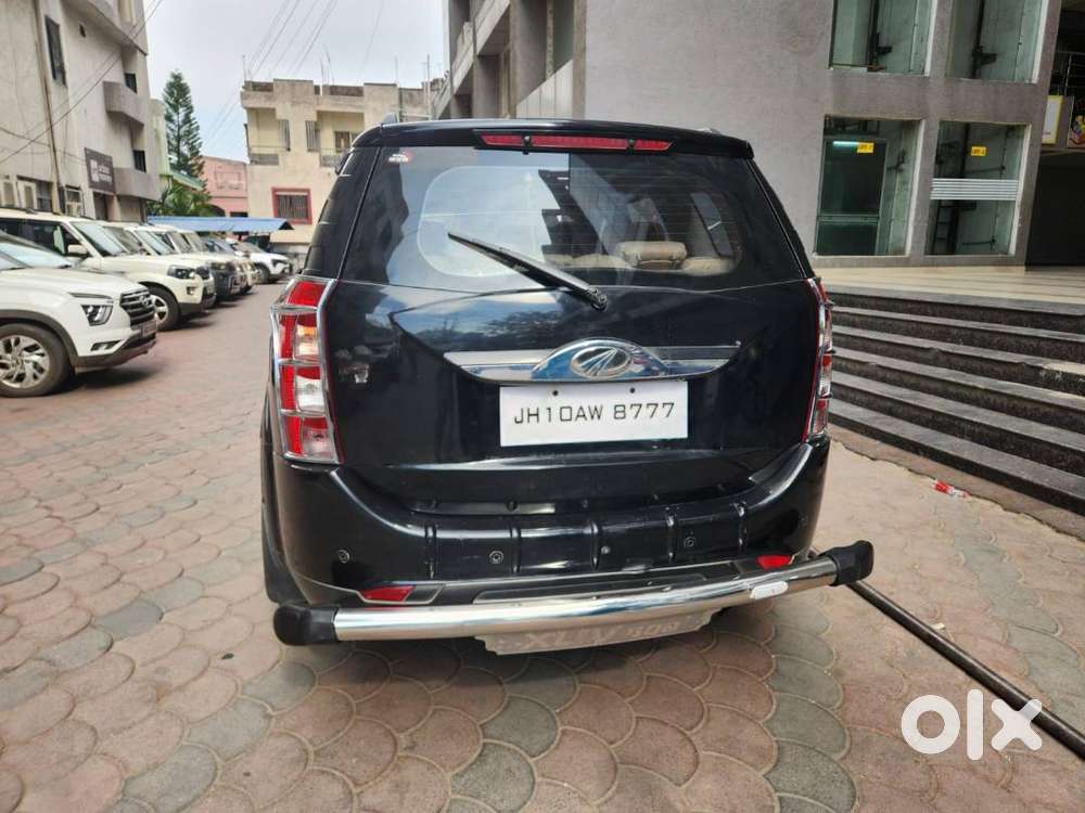 Mahindra Xuv500 (2015 Model)