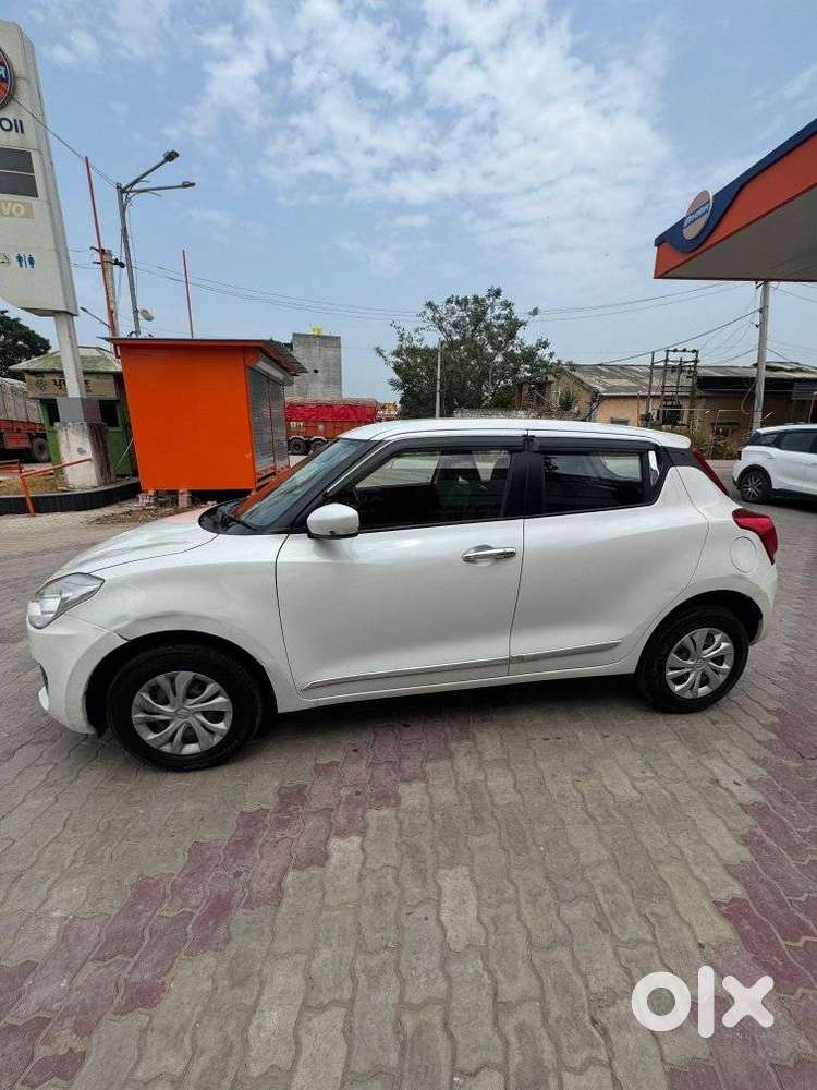 Maruti Suzuki Swift, 2021, Petrol