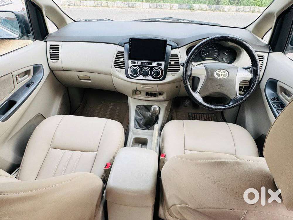 Toyota Innova 2.5 G (diesel) 7 Seater, 2013, Diesel