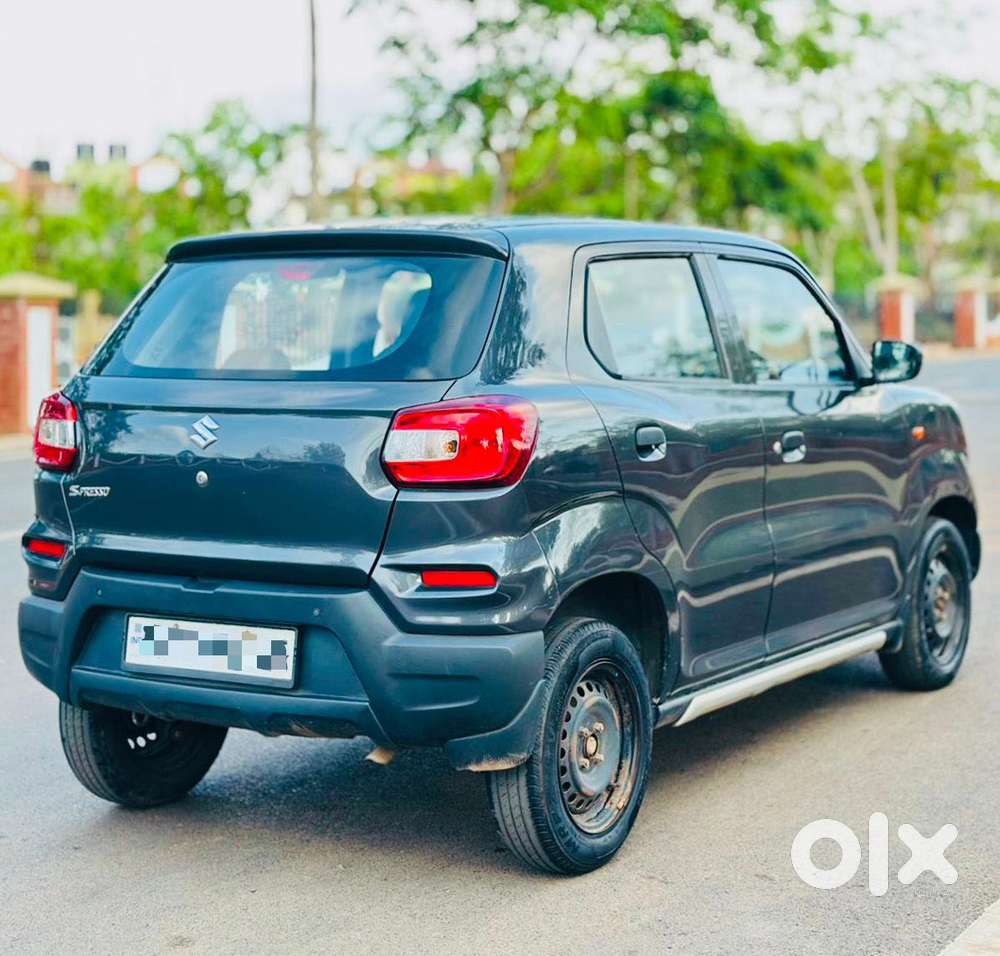 Maruti Suzuki S-presso Vxi, 2022, Petrol
