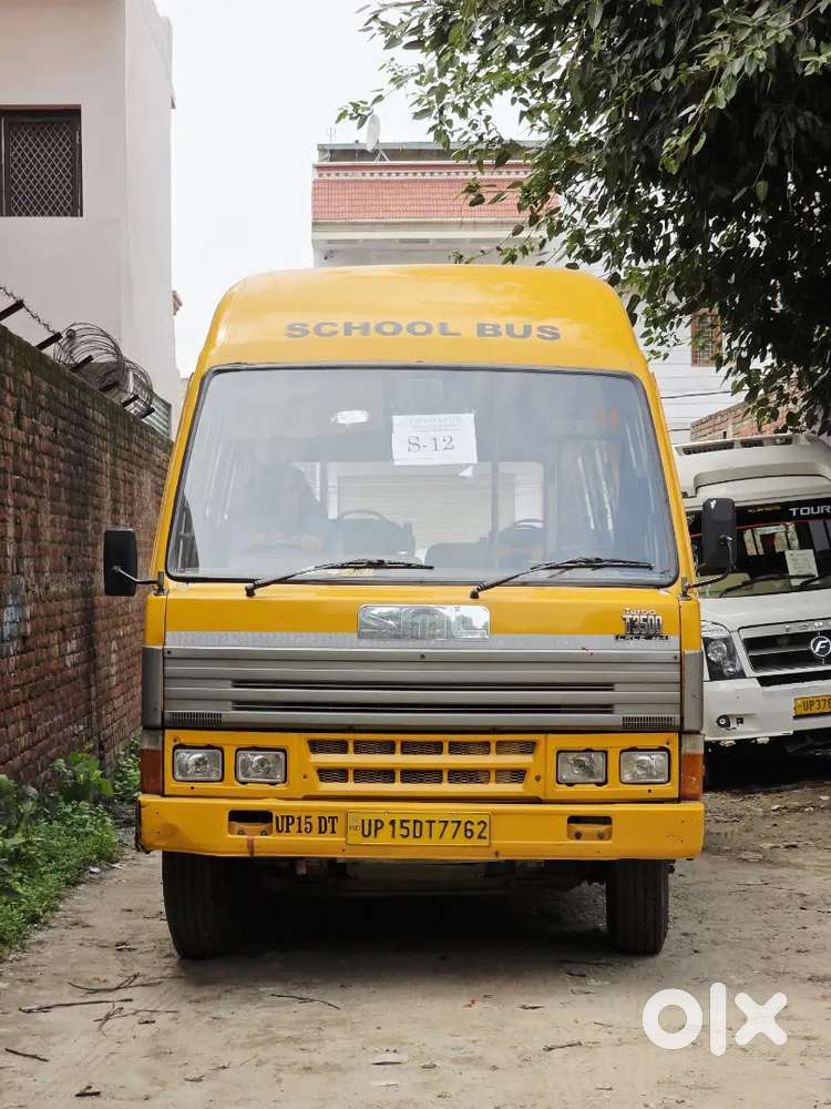 27 seater SML one time tax SCHOOL BUS