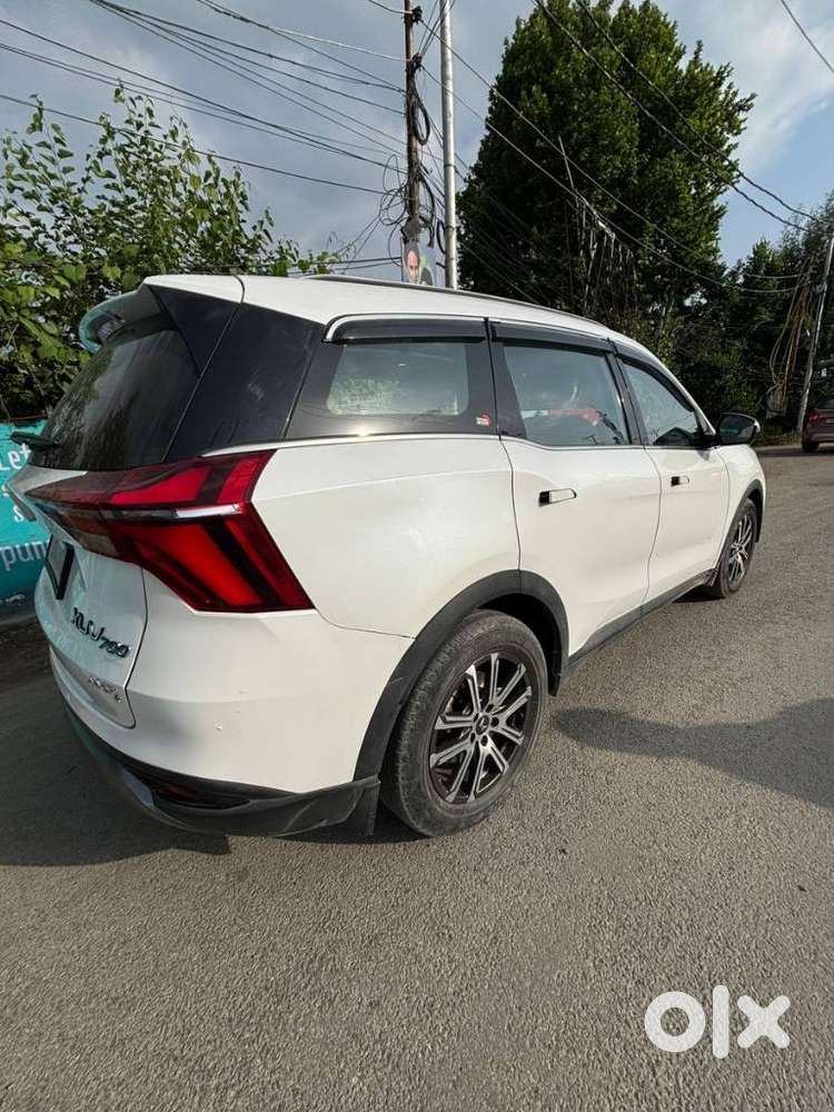Mahindra Xuv700 Ax7 Luxury Pack Awd, 2022, Diesel