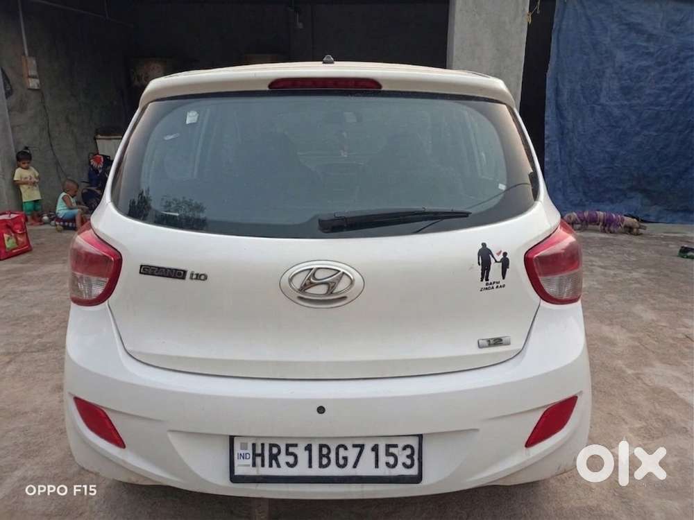 Hyundai Grand I10 2015 Cng & Hybrids Well Maintained