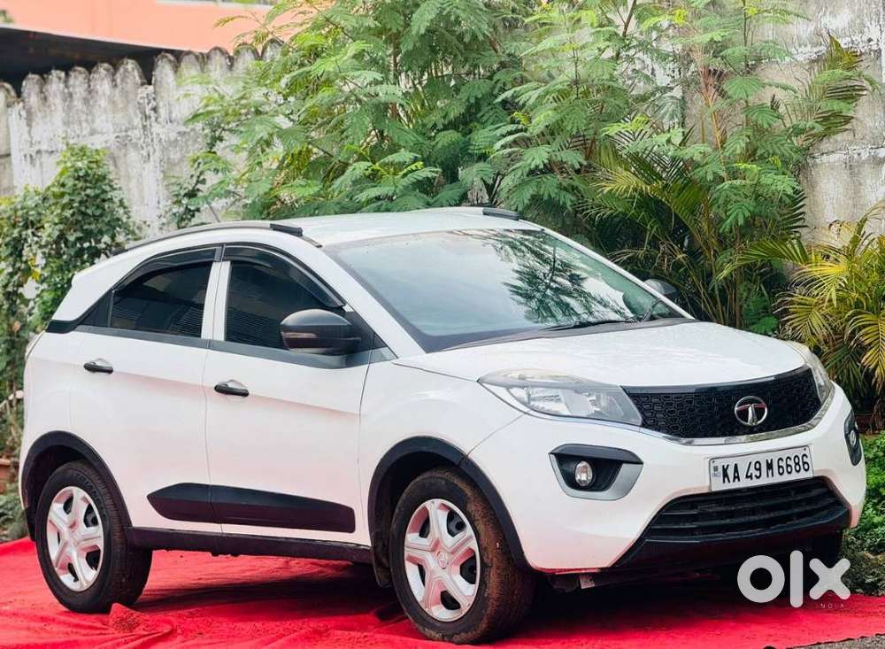 Tata Nexon 1.5 Revotorq Xm, 2018, Diesel