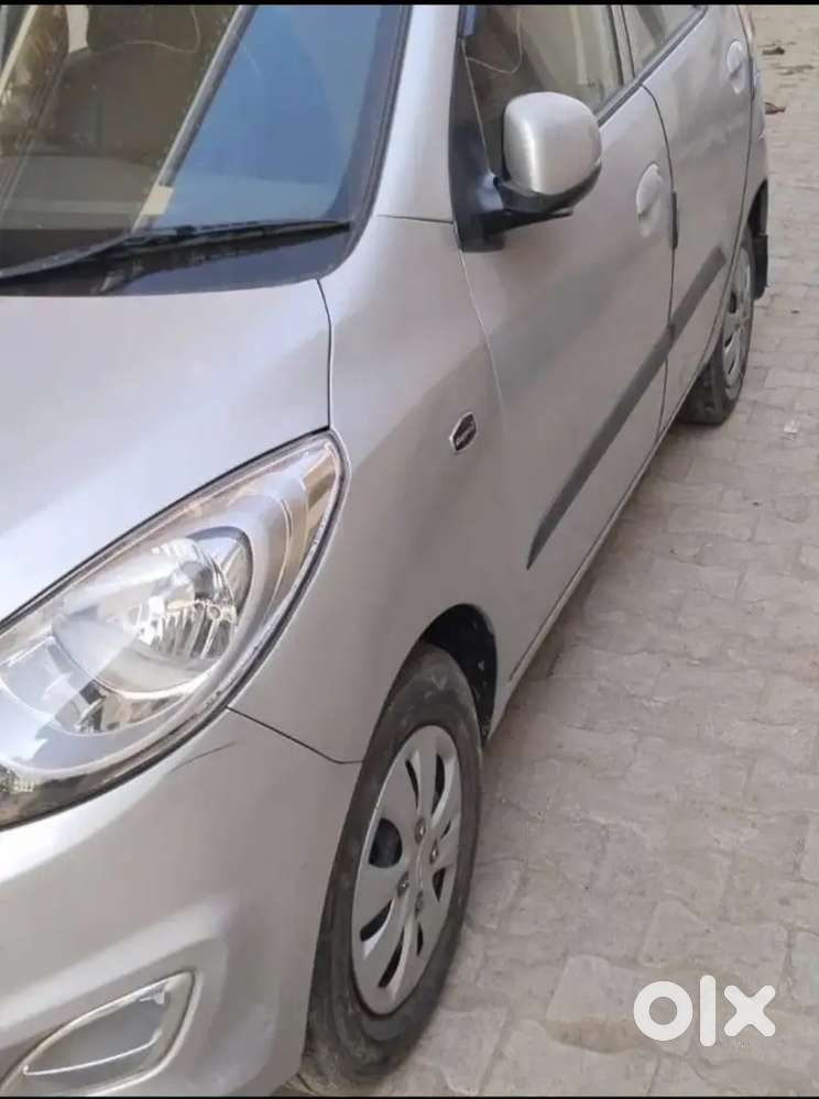 Hyundai I10 Sportz 2013