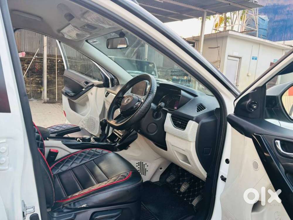 Tata Nexon 1.5 Revotorq Xz, 2023, Petrol