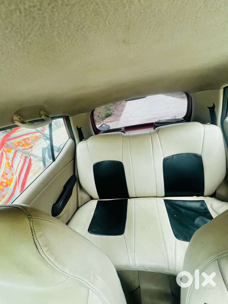 Hyundai I10 Era 2009 | Cng + Petrol | 84,000 Km | ₹1 Lakh