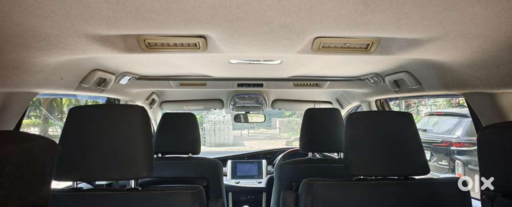 Toyota Innova Crysta 2.7 Vx Mt, 2018, Petrol