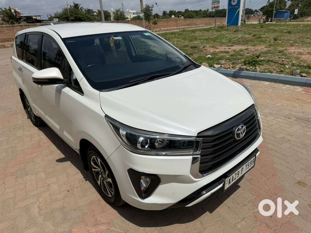 Toyota Innova Crysta