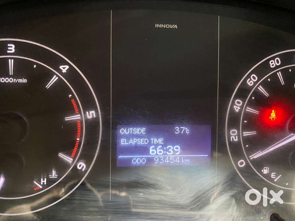 Toyota Innova Crysta 2.4 Gx Mt, 2019, Diesel