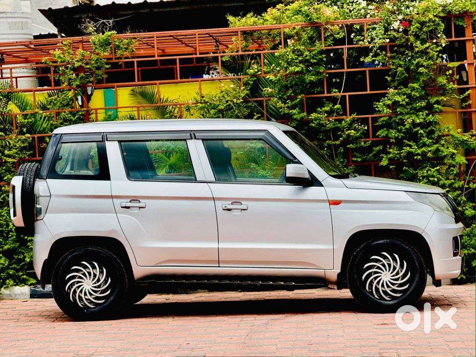 Mahindra Tuv 300 T4 Plus, 2019, Diesel