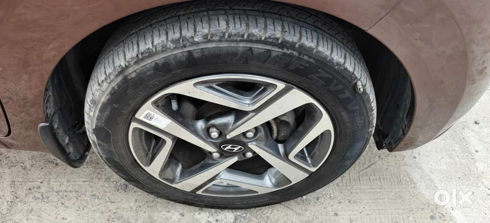 Hyundai Aura Sx Plus Automatic, 2021, Petrol