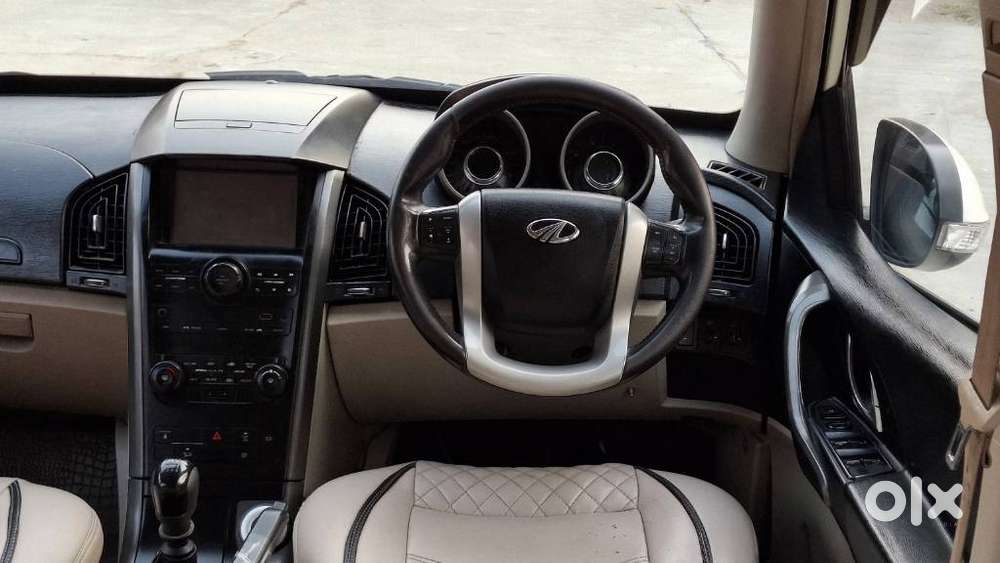 Mahindra Xuv500 2.2 W10, 2016, Diesel