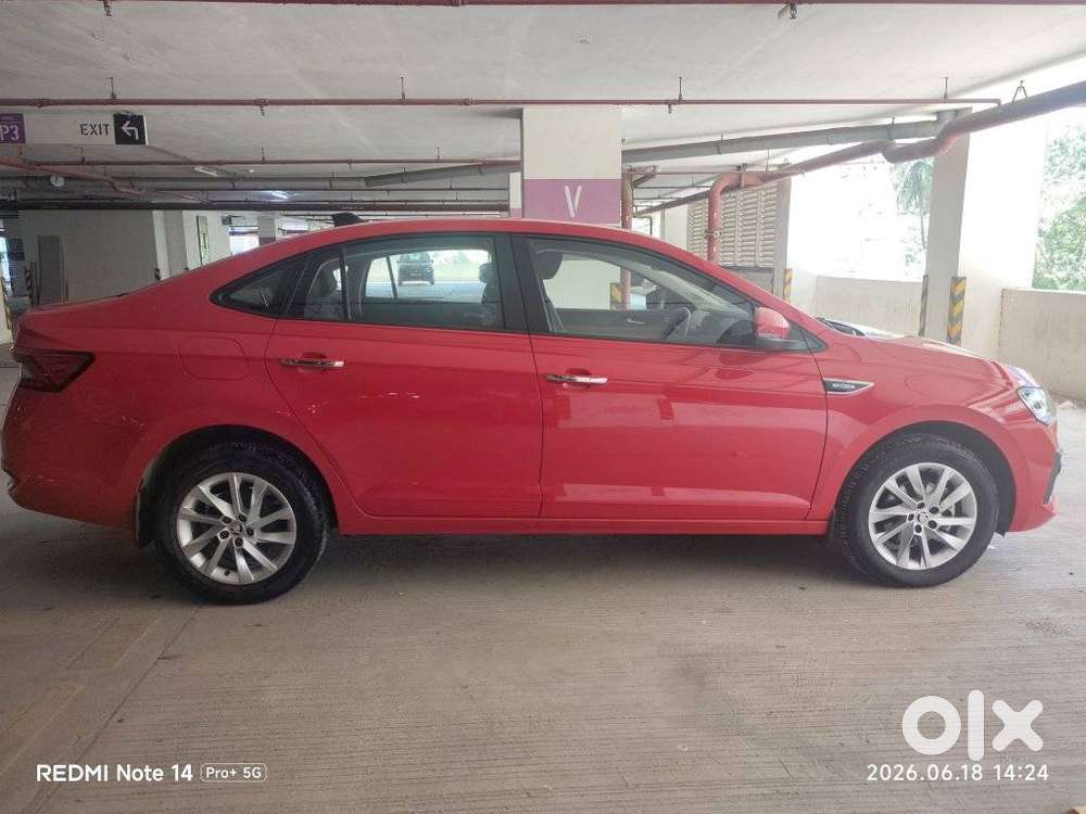 Skoda Slavia 1.0 Tsi Style At, 2025, Petrol