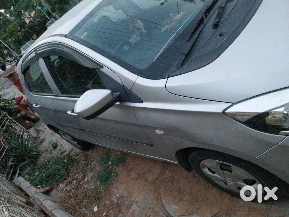 Tata Tiago 2018 Petrol 79512 Km Driven