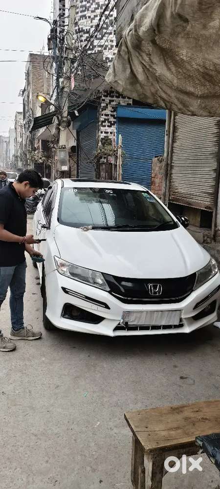 Honda City V At 2015