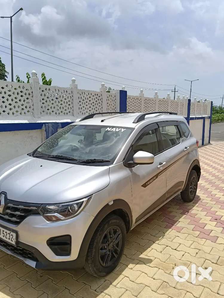 Army Car Renault Triber 1.0 Rxt 2020