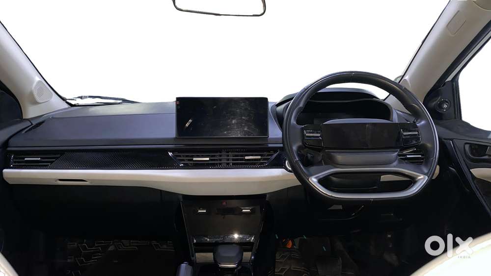 Tata Curvv Pure Plus 1.2 Revotron Petrol 7dca, 2025, Petrol
