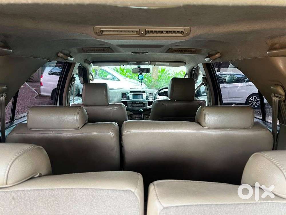 Toyota Fortuner 3.0 4x4 Manual, 2012, Diesel