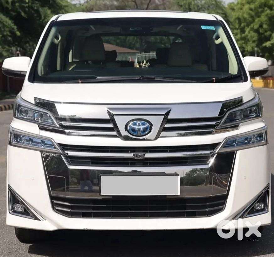 Toyota Vellfire Vip &ndash; Executive Lounge, 2023, Petrol