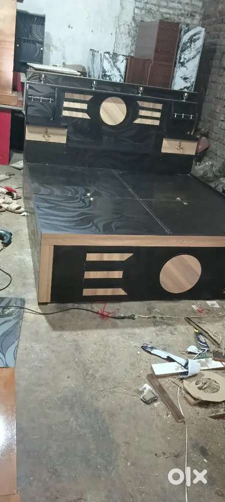 6/6.5 designer bed