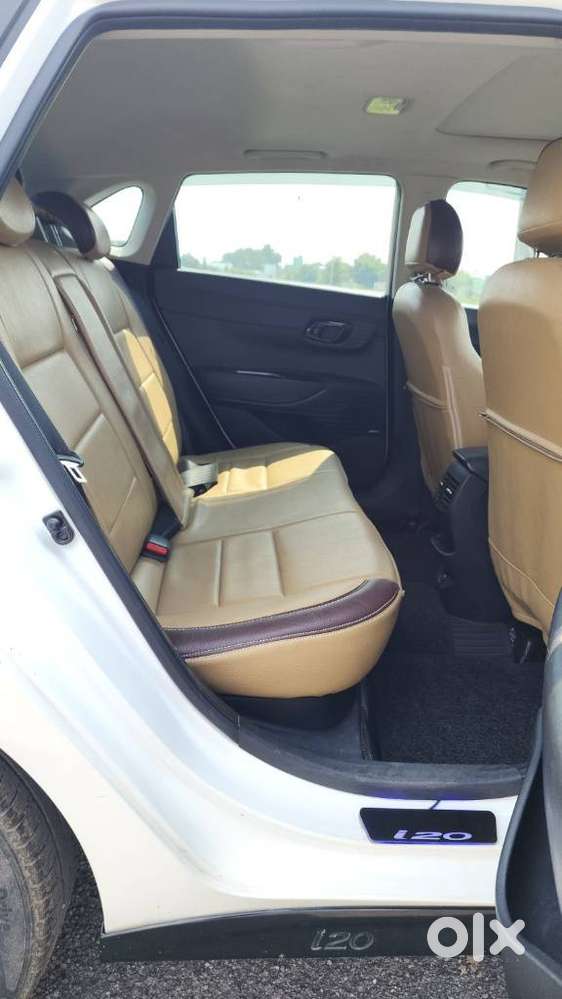 Hyundai I20 Petrol Asta Option, 2022, Petrol