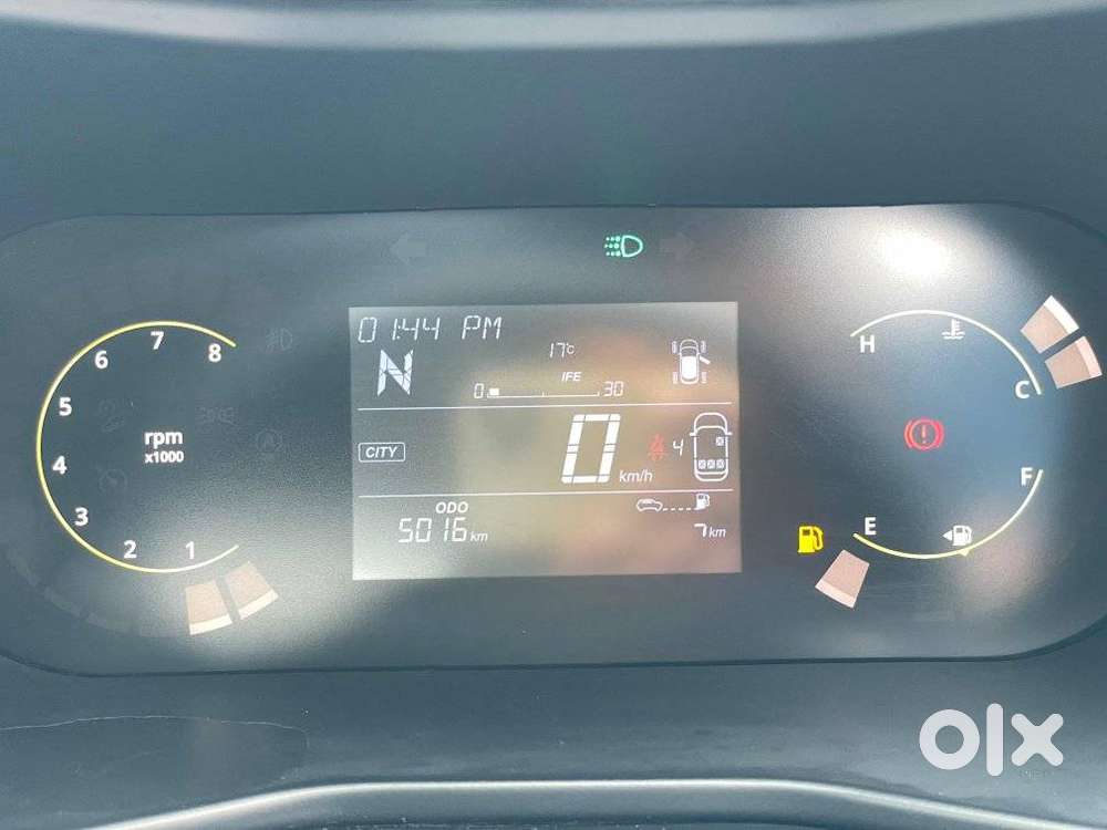 Tata Nexon Creative Plus 1.2 Revotron Petrol 7dca, 2025, Petrol