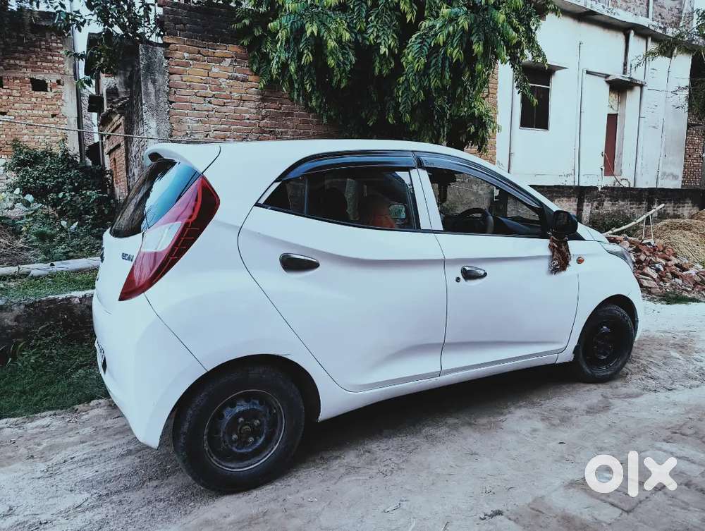 Hyundai Eon 2013 Petrol 125000 Km Driven