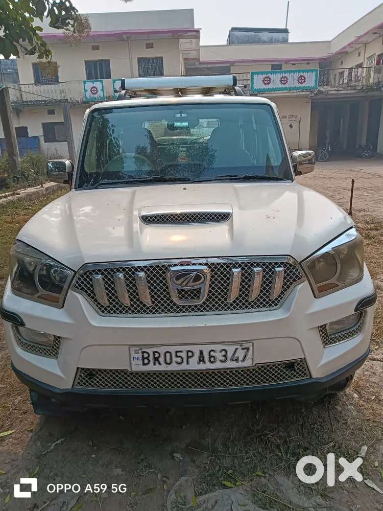 Mahindra Scorpio S6 Plus 2017