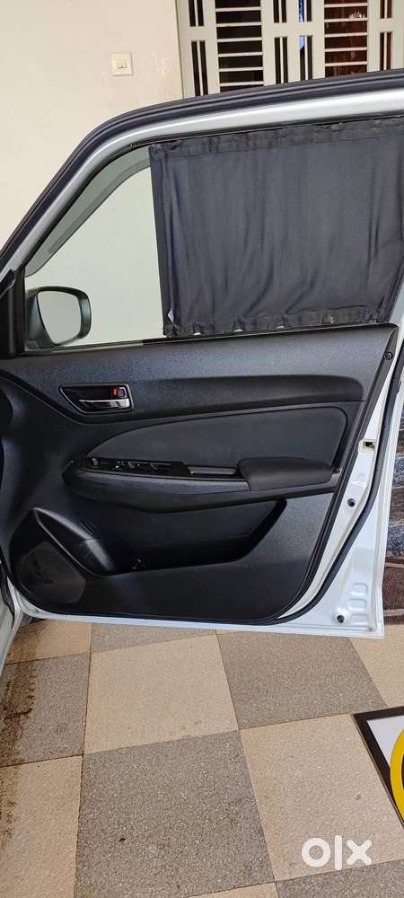 Maruti Suzuki Swift Vxi December 2020