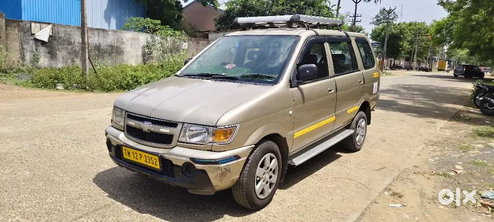 Chevrolet Tavera Neo 2016